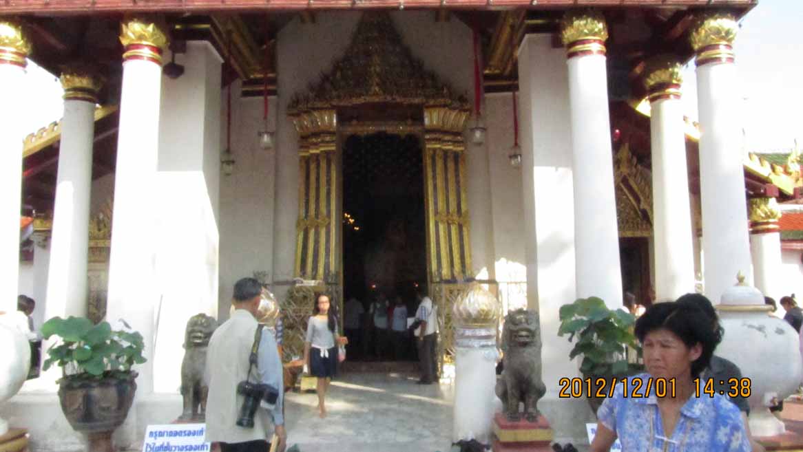 Buddhachinaraj 01.JPG 81.7K